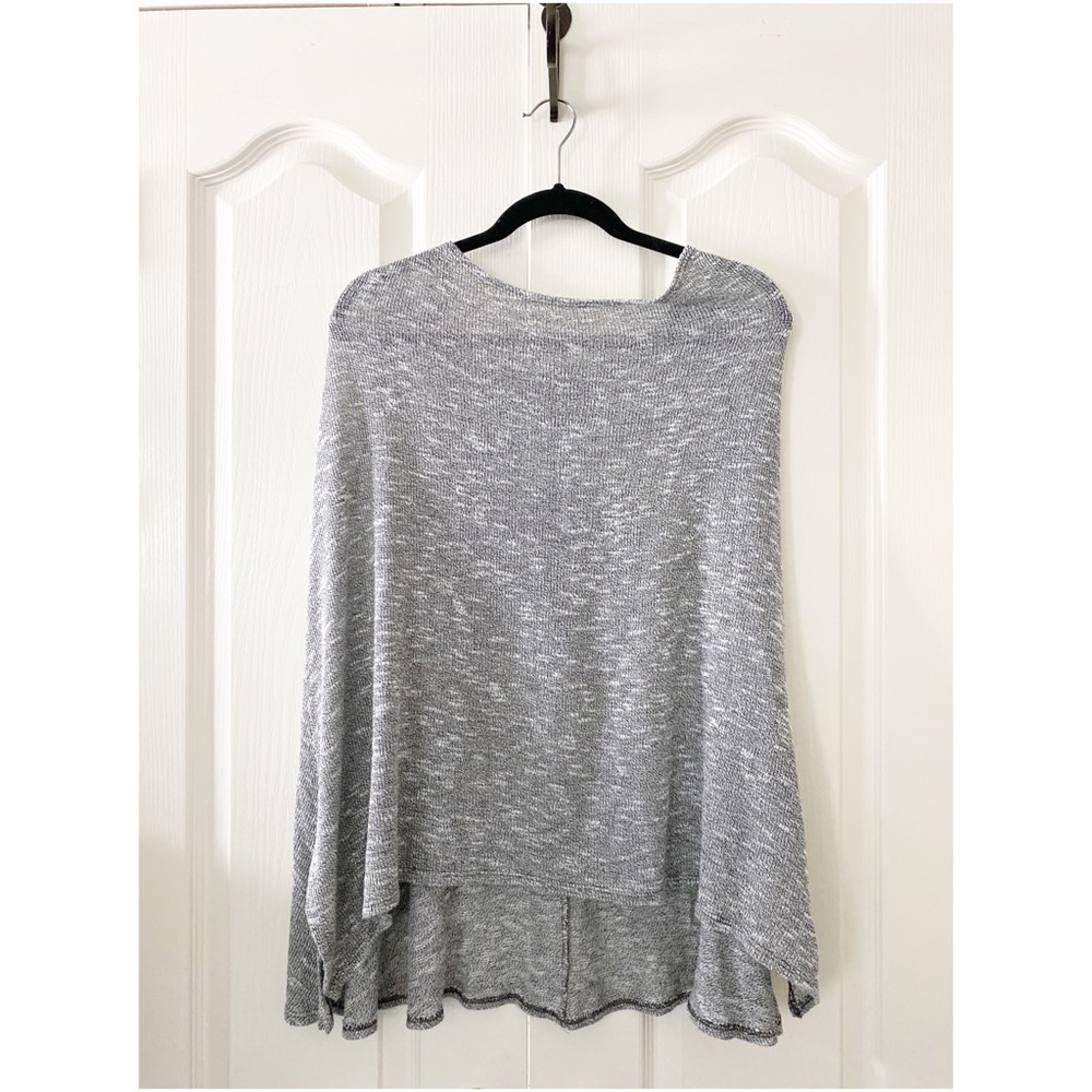 A Pea in the Pod maternity cape size 0 gray